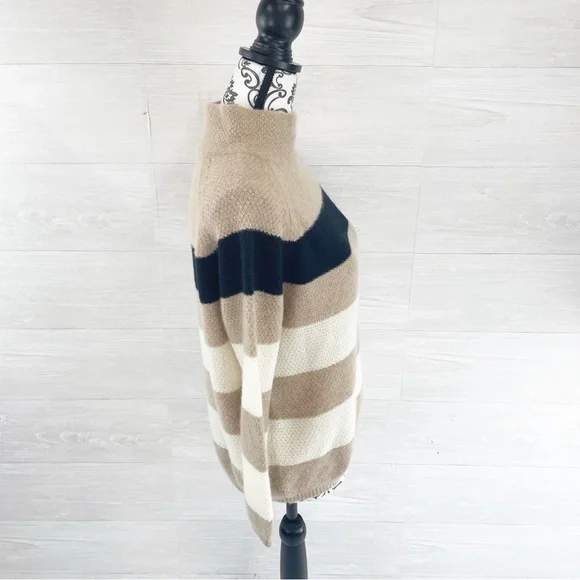 MaxMara Striped Mock Turtleneck Cashmere Sweater. Beautiful! - Picture 5 of 7